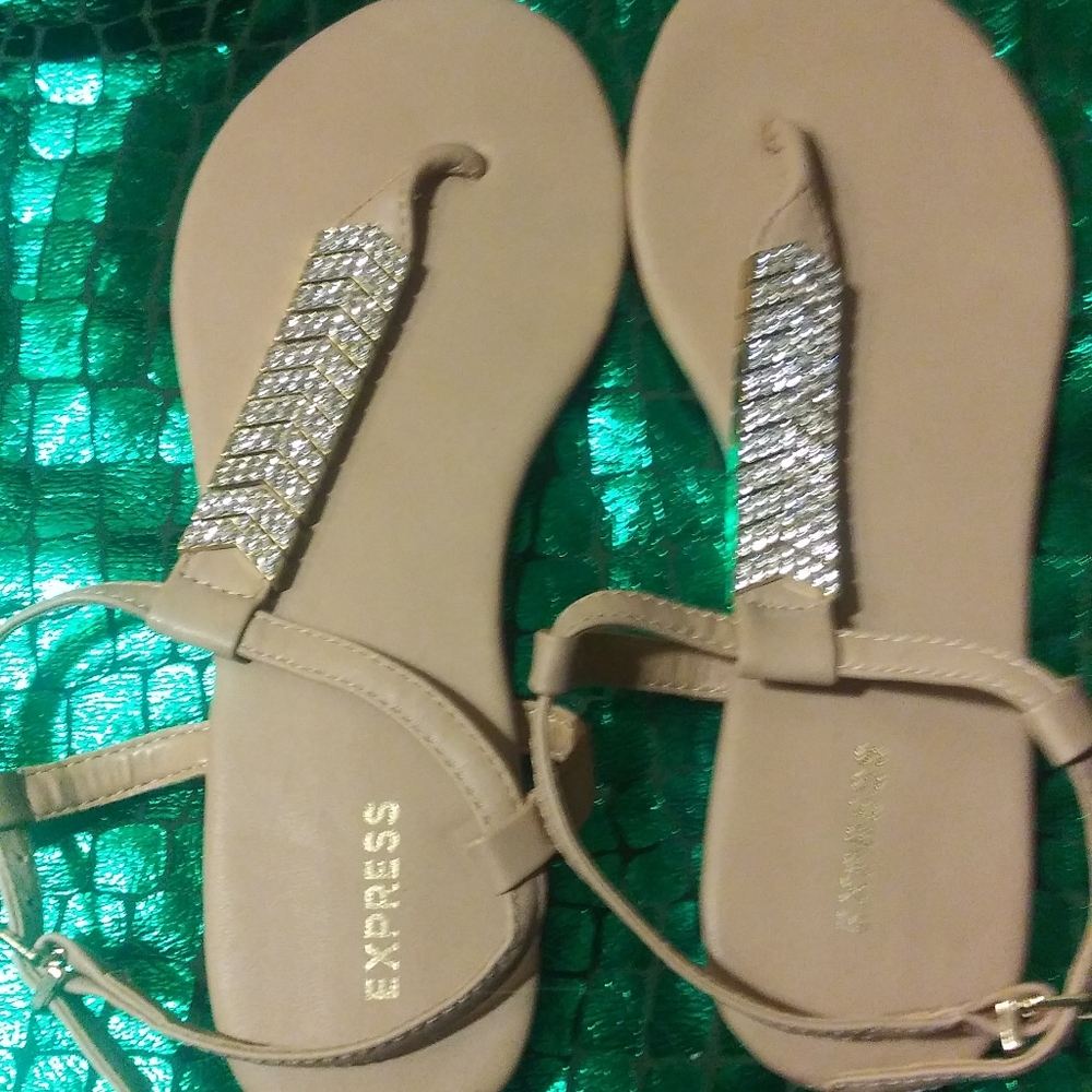 Express Sandles - Picture 3 of 4